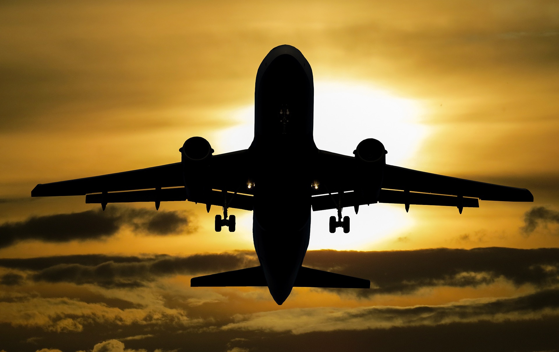 Que significa soñar con accidente de avión. Que significa soñar con accidente de avión.